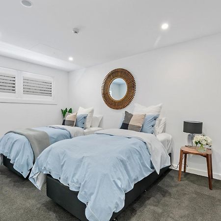 Luxurious Lakefront Penthouse Wanaka Zewnętrze zdjęcie