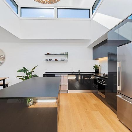 Luxurious Lakefront Penthouse Wanaka Zewnętrze zdjęcie