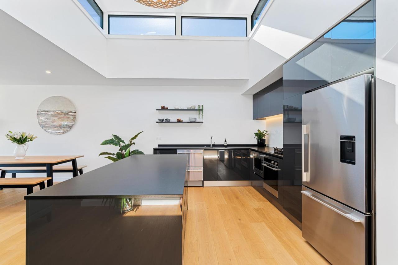 Luxurious Lakefront Penthouse Wanaka Zewnętrze zdjęcie