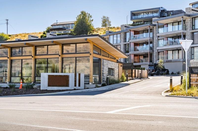 Luxurious Lakefront Penthouse Wanaka Zewnętrze zdjęcie